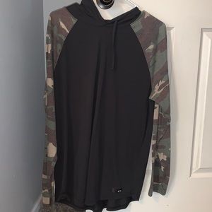 Oakley Camo Long Sleeve Hoodie